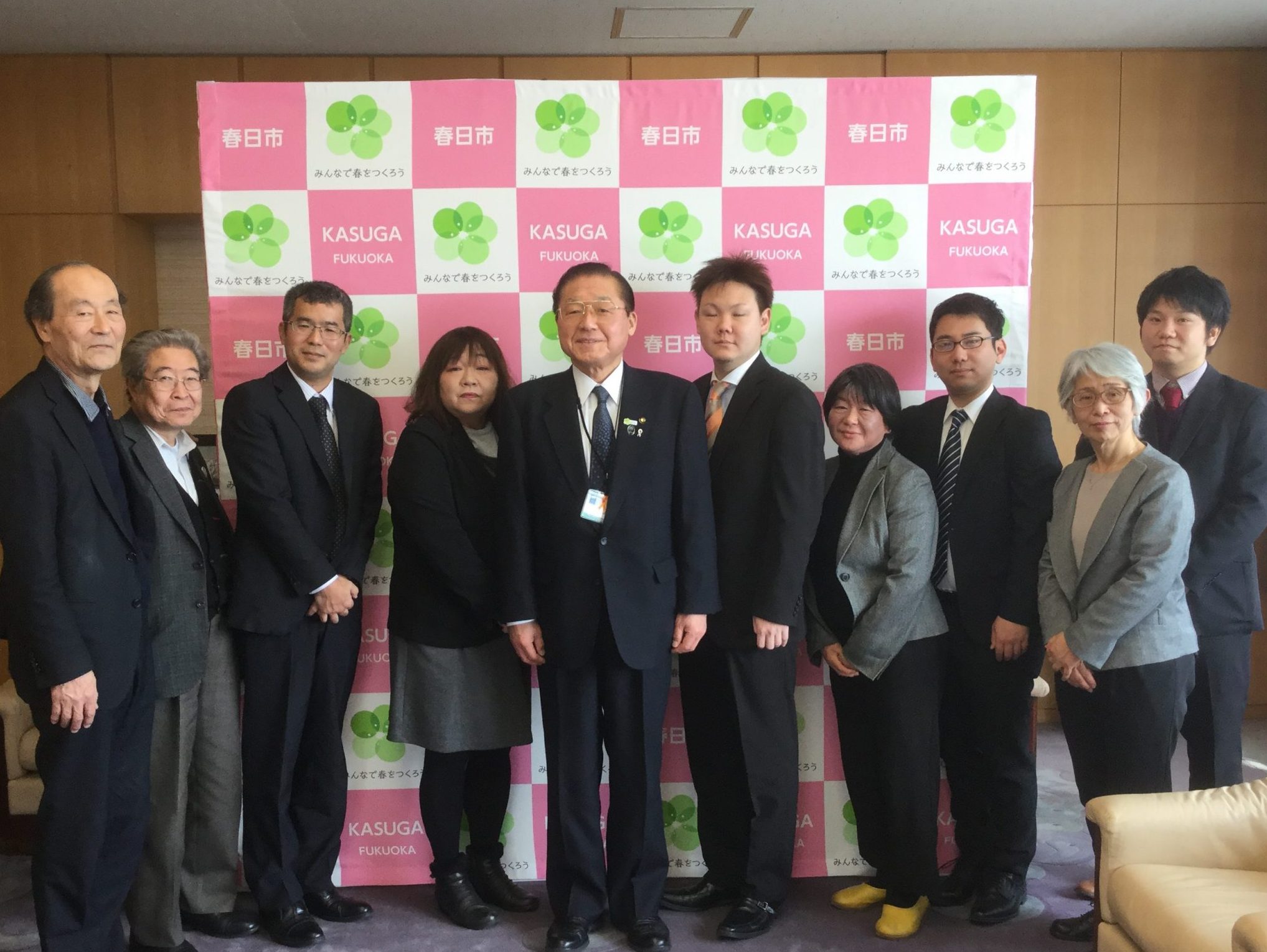 福岡県市長会会長井上春日市長　「法制化の際、市長会などで説明の機会を」「前向きに検討する」