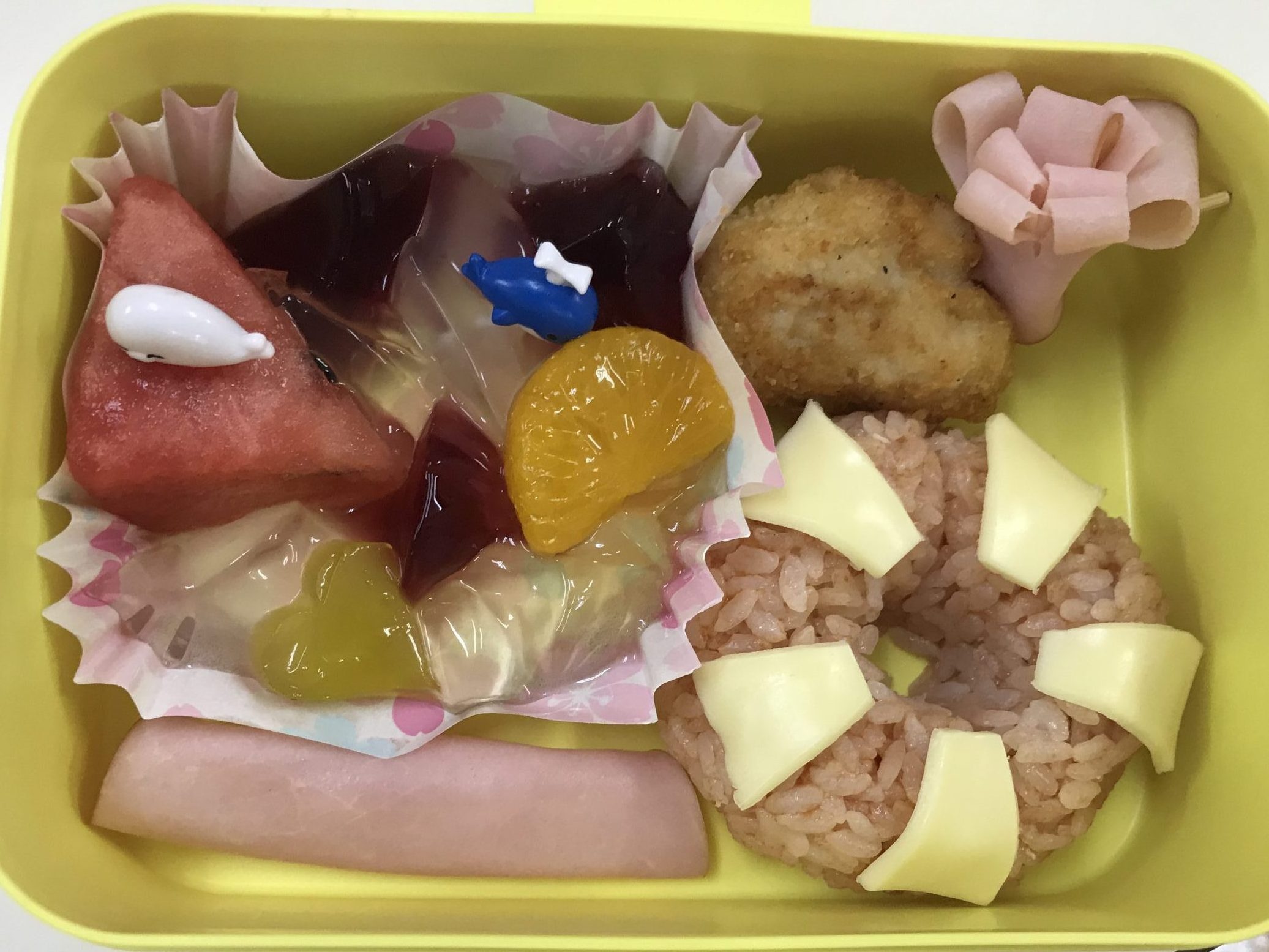 千葉・浦安 明海学童　子どもたちがお弁当作り　運動会代休で「2日続けて作るのは大変」