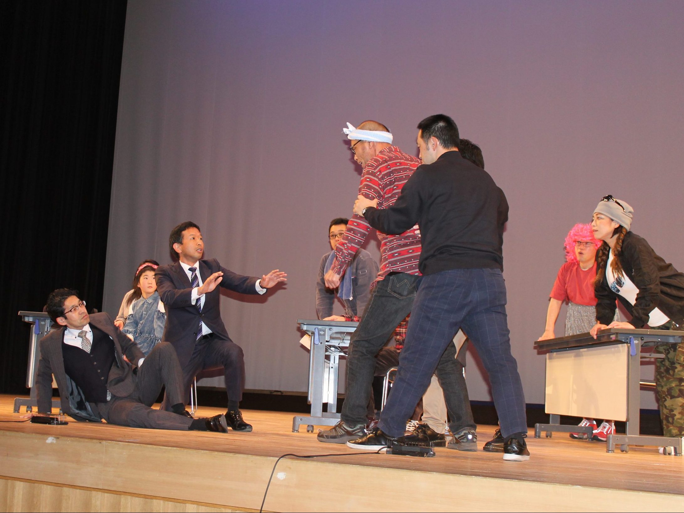 九州・沖縄、１・２・３恒例演劇　夜間学級舞台に