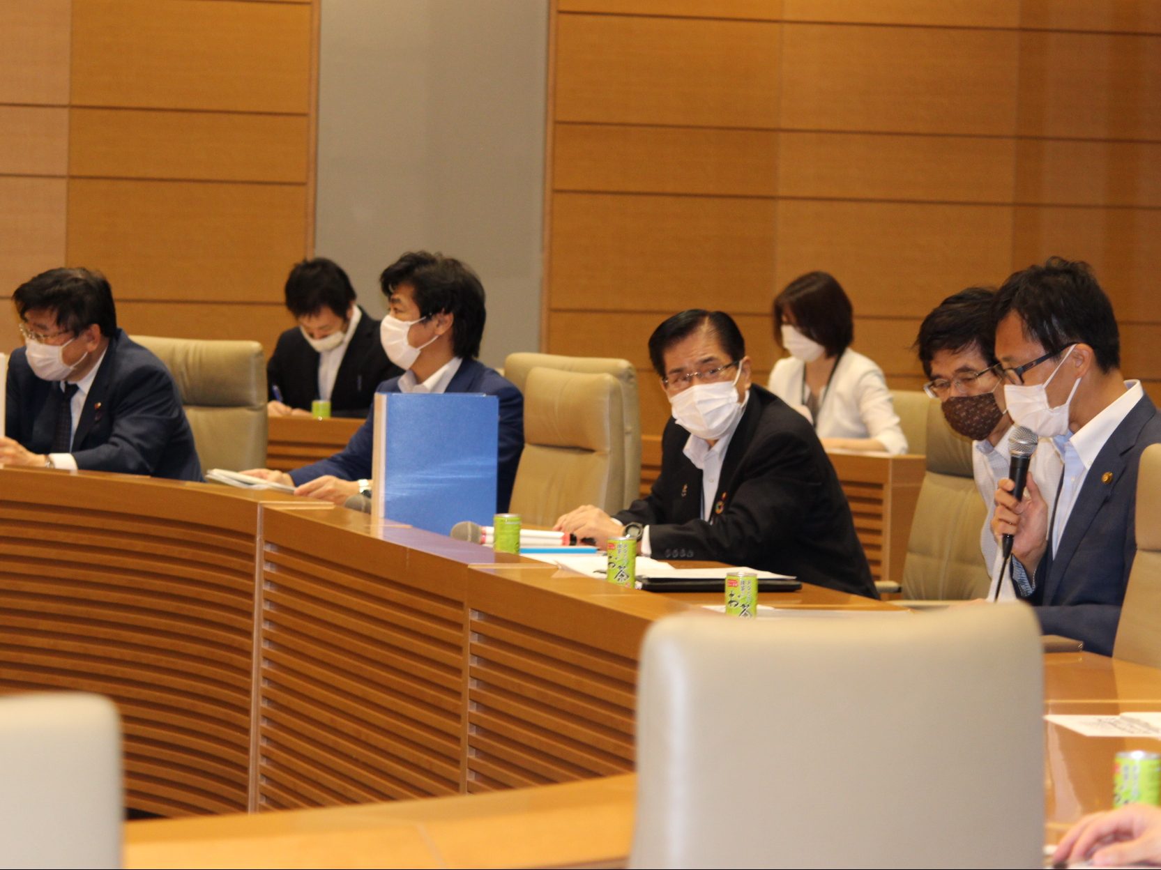 労協法案提出後、最初の議連担当者会　活用・運用に向けての取り組み強化　次期国会での法成立を期す