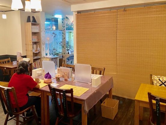 東京・豊島　コロナ禍で休業のカフェまめの樹　7月から再開　クリーンキラーで週2回店全体除菌