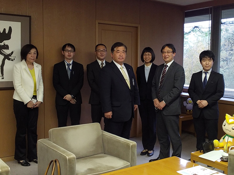 埼玉　藤本所沢市長　懇談でワーカーズの働き方に関心「これからの社会に必要」