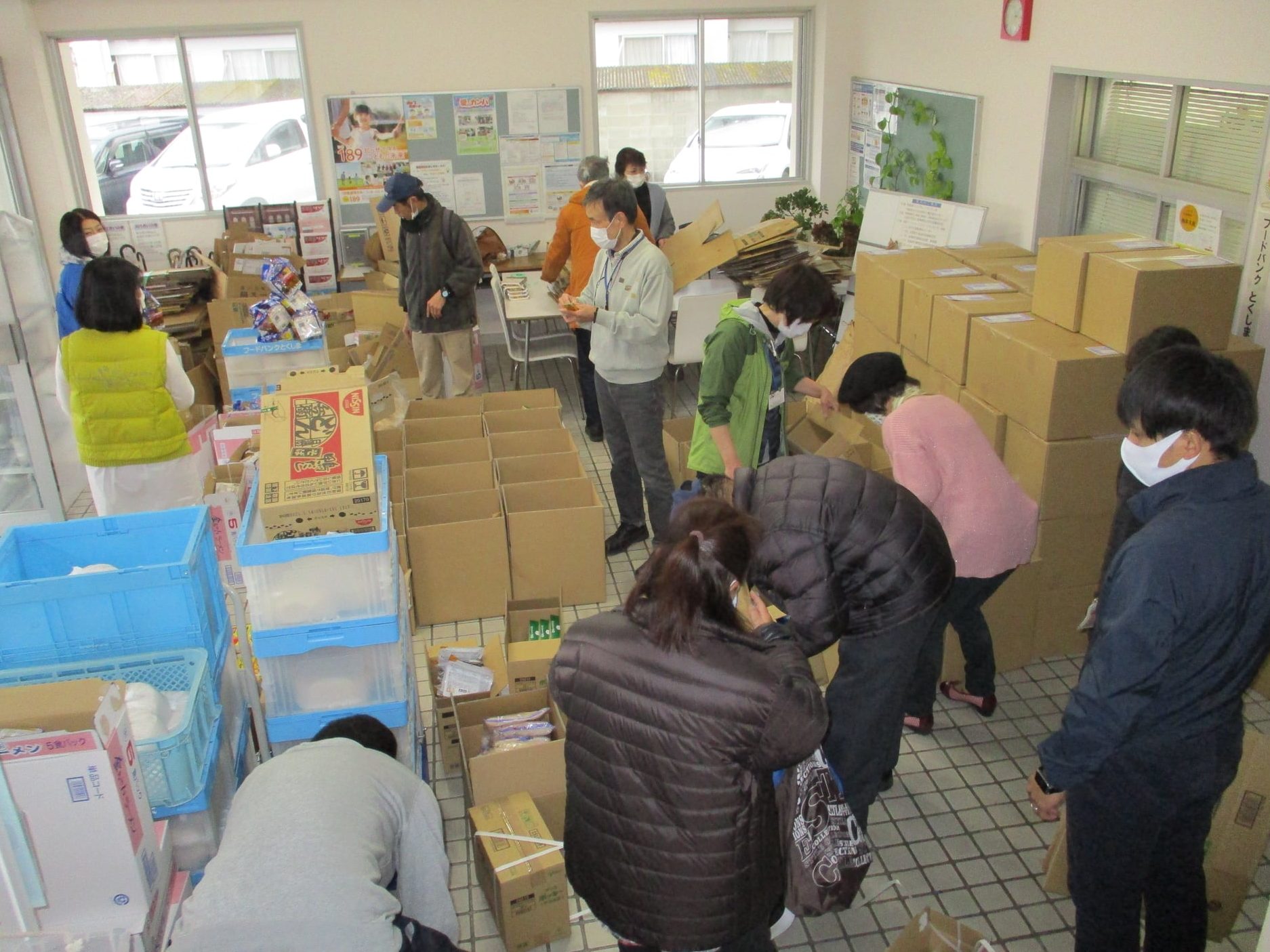 徳島　フードバンクとくしま 8 回目の越年支援　子育て世帯支援枠に4倍の応募、抽選に　500世帯に食料、生活必需品