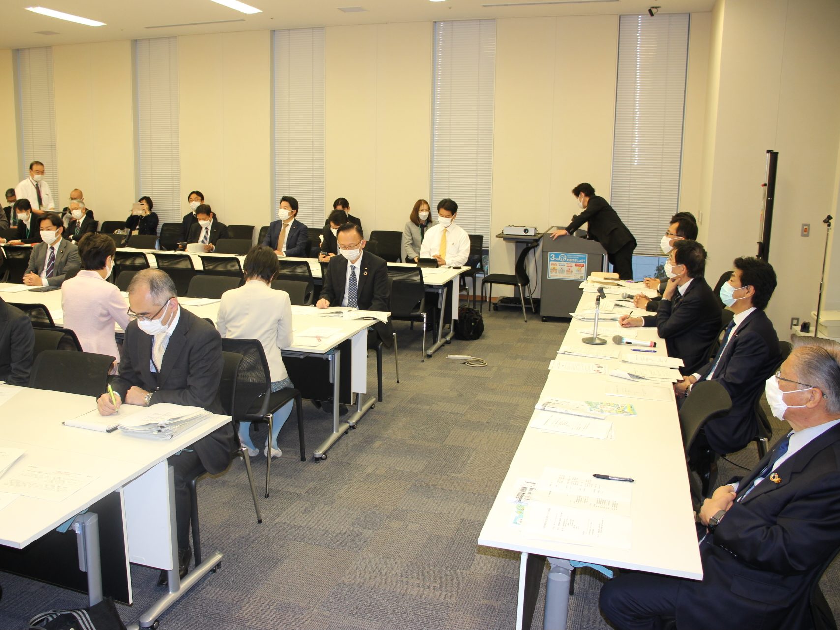 協同労働推進議員連盟が総会　田村憲久、篠原孝、両共同代表のもと新体制に