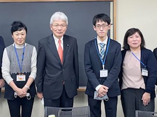 東京・江東区　深川ふれあいセンター、平野児童館　逢坂議員らが視察