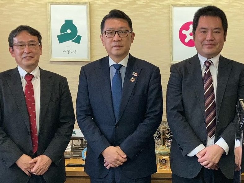 東京・各地で首長と懇談