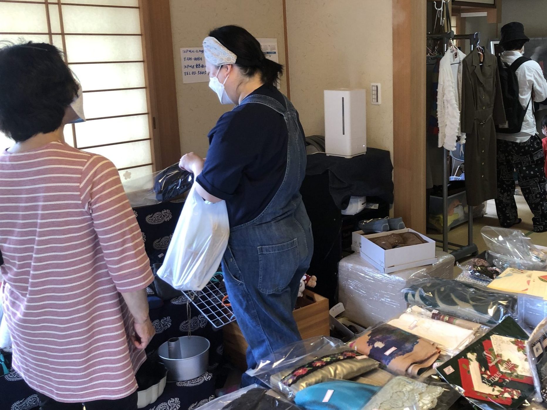 東京・東部　江戸川ベースnappa　広く知らせようとバザーと地域食堂　 売り上げはウクライナのフリースクールへ
