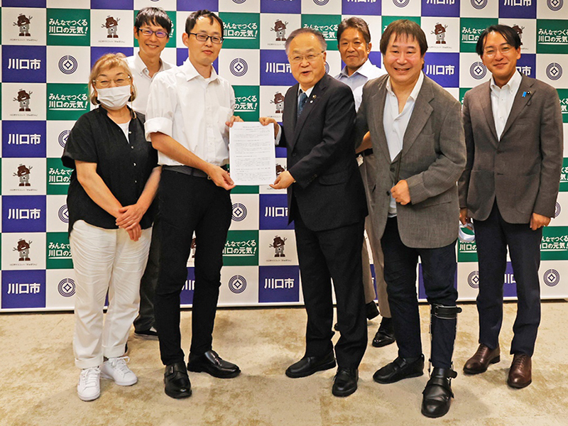 埼玉　「直ちに開こう」 職員向け学習会へ　奥ノ木川口市長と懇談