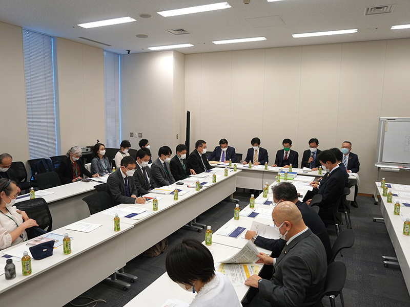 労協法施行後初めての協同労働推進議連総会　労協の特性活かす事業、省庁横断的に