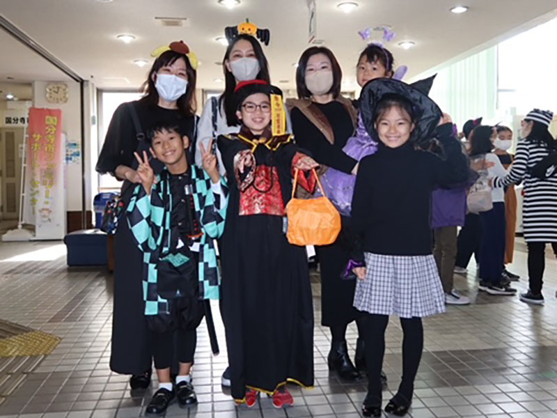東京・国分寺　初「ハロウィン」に128人