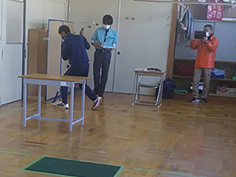 長野県特別支援学校技能検定大会　清掃学ぶ生徒240人が参加　労協ながの組合員らが審査員
