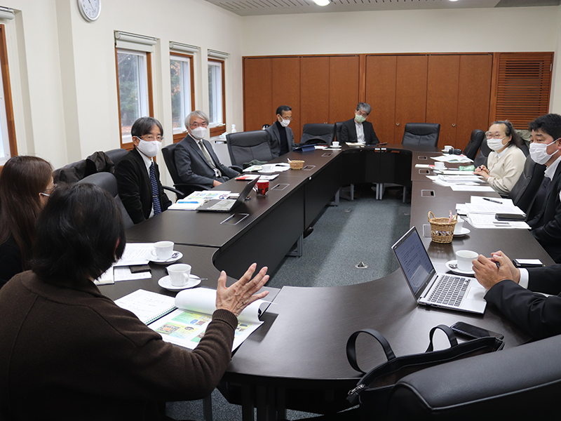 「生きる権利につながる働き方、民主主義の根幹つくる」　センター事業団田中理事長ら　東京基督教大学山口学長らと懇談