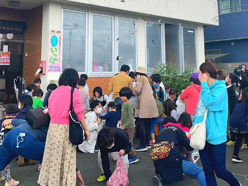 10周年　愛知・豊川　三河地域福祉事業所いっぽ　みんなに支えられ放デイ「いっぽ」「にほ」　次は生活介護「さんぽ」へ