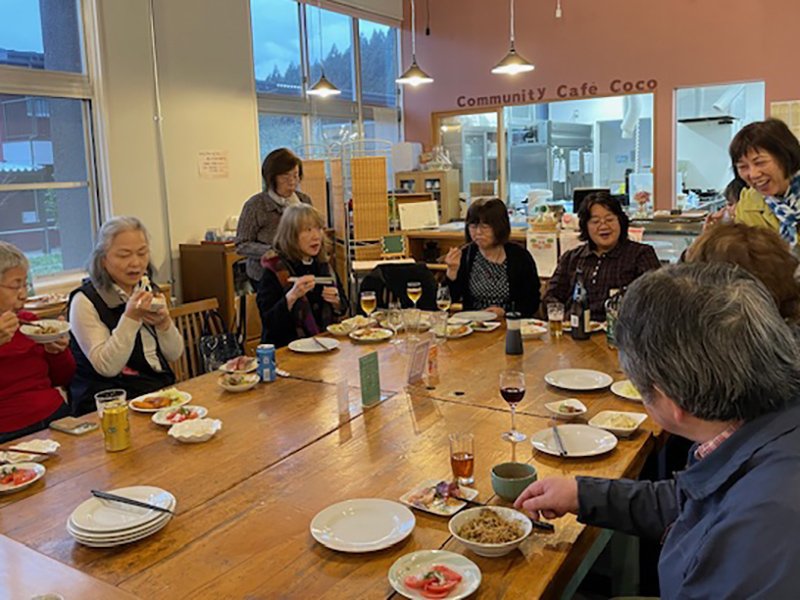 栃木・那須　まちづくり広場に月2回「居酒屋ここ」 「みんな孤食で寂しい」の声に奮起