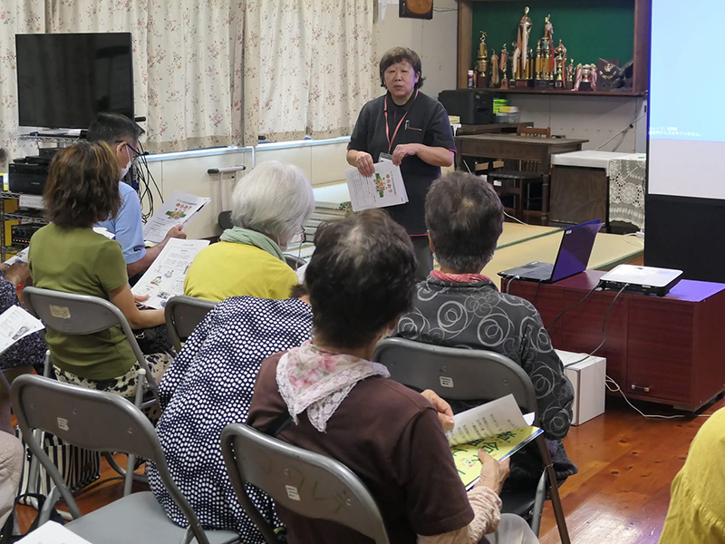 映画 医師 中村哲の仕事・働くということ　鹿児島　 協同ネットと共催 鹿屋市上映会　町内に鑑賞呼びかけ60人が参加