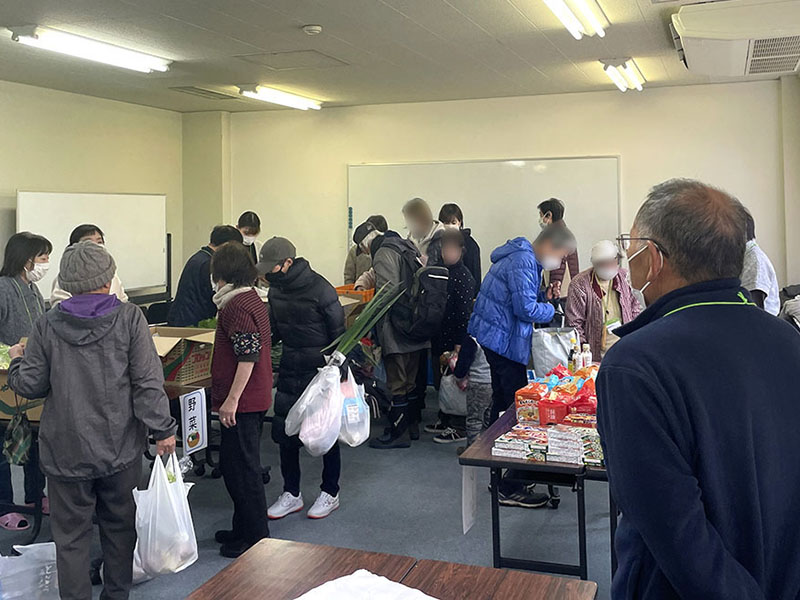 鳥取　八頭町で　クリスマス会＆食料無料市・無料検診会　もれなく米５キロ当たるビンゴゲームも