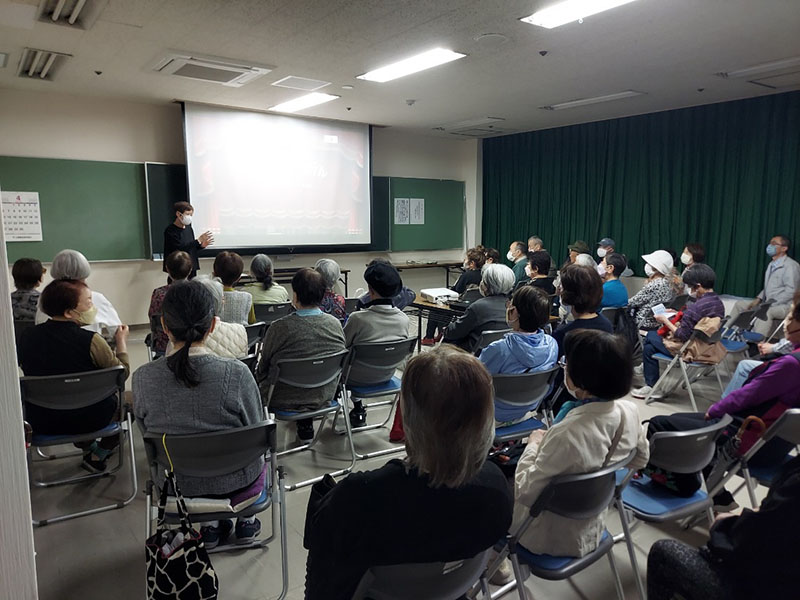 広島公共事業所　「ご近所映画会」が大好評　中老は今年度から毎月開催に