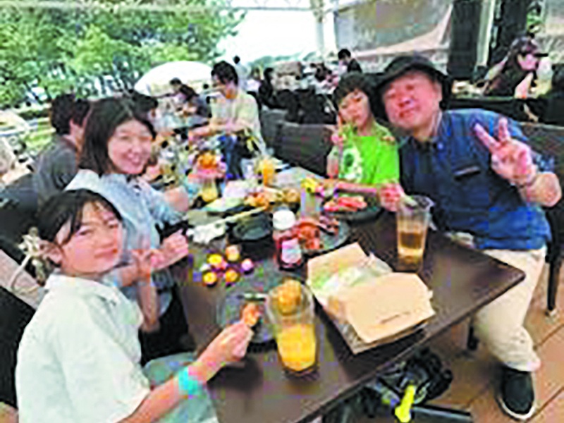 にじいろ交流会　労協ワーカーズコープ・センター事業団東京東部事業本部　運動会とBBQで65人が交流深める
