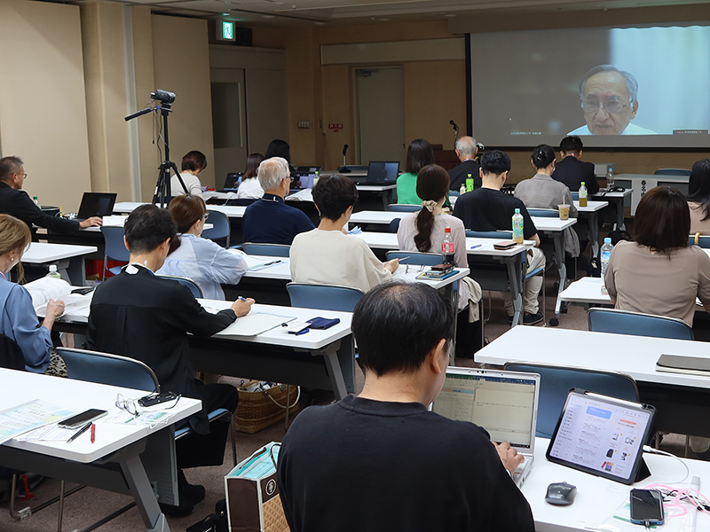 知っていますか？RDワーカー　“新たな呼び名”民間研究会が「白書」で　難病者の認知広め、就労機会拡大へ