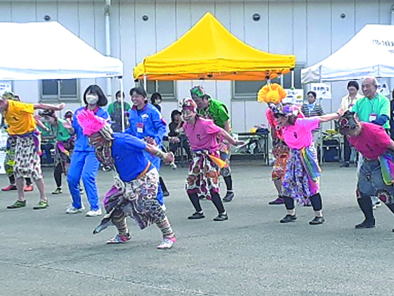 栃木　那須塩原市シニアセンターで“秋祭り”　80人近いボランティアの力で大成功