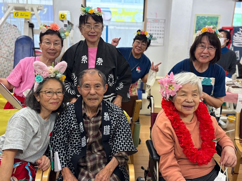 神奈川　センター横浜戸塚 「であいの家」　「花」をテーマに“であい祭り”