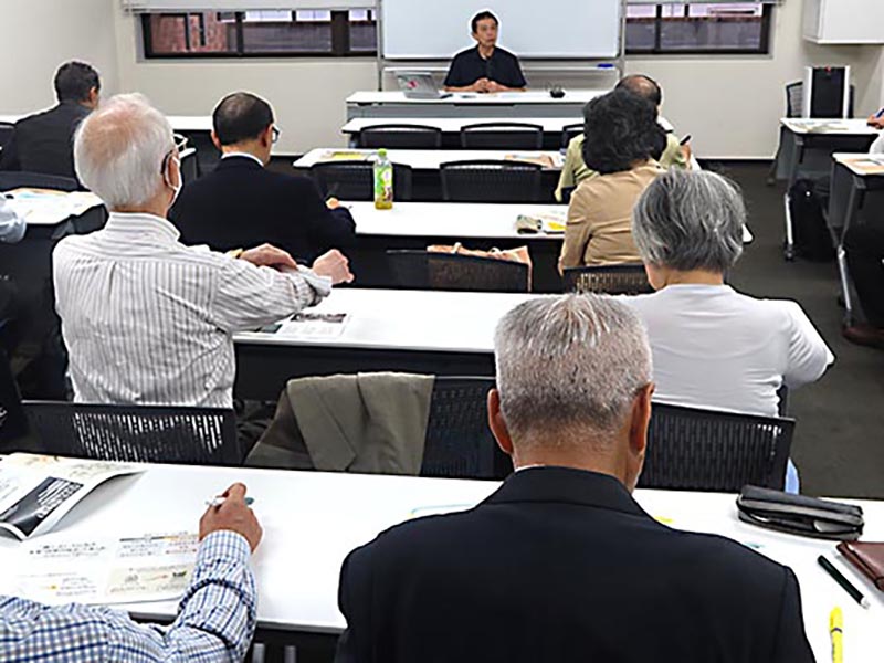 日本労働ペンクラブで古村理事長講演　組合員の労働者性で意見交換も　ジャーナリスト、労働省OBらと