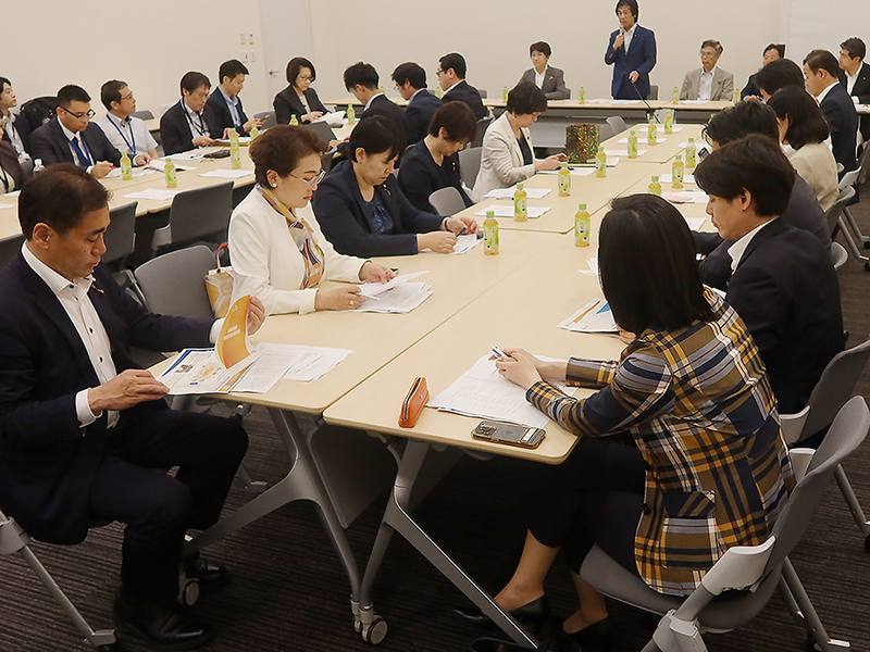 協同労働推進議連が総会　田村、西村両氏が共同代表